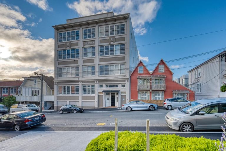 Photo of property in 7/37 Majoribanks Street, Mount Victoria, Wellington, 6011