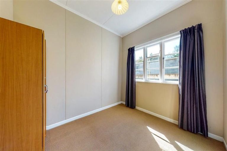 Photo of property in 16 Princess Street, Newtown, Wellington, 6021