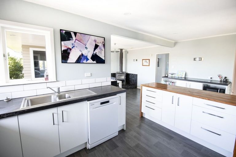 Photo of property in 6 Travis Street, Taradale, Napier, 4112