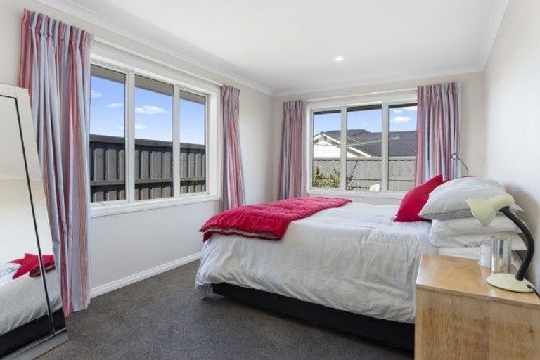 Photo of property in 4 Harrow Street, Rangiora, 7400