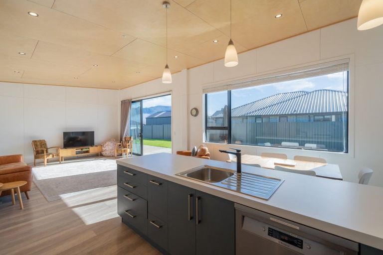 Photo of property in 137 Dusky Street, Te Anau, 9600