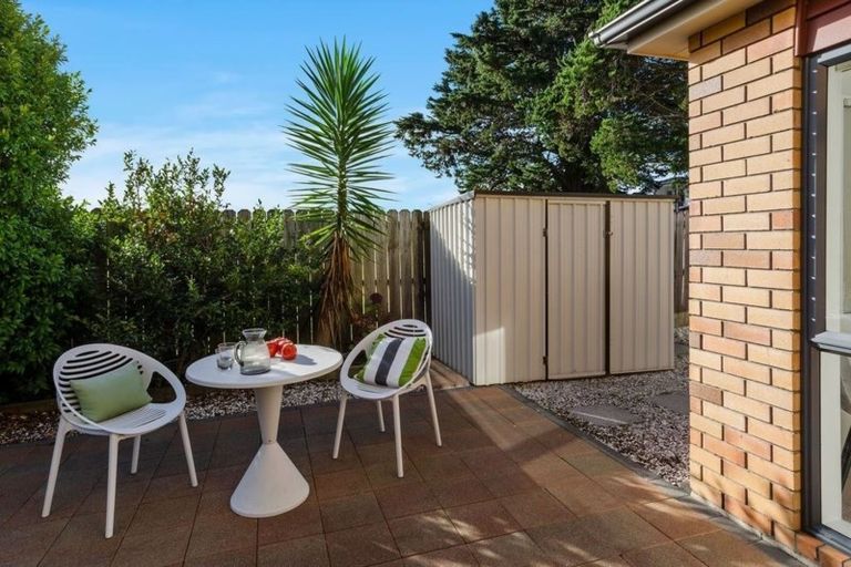 Photo of property in Hibiscus Garden, 3 Lavender Garden Lane, Oteha, Auckland, 0632