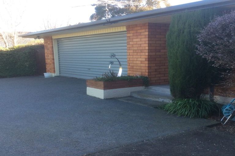 Photo of property in 10 Walker Place, Rangiora, 7400