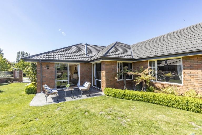 Photo of property in 48 Glasnevin Drive, Casebrook, Christchurch, 8051