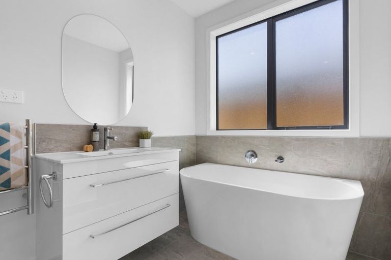 Photo of property in 15 Matuku Place, Katikati, 3178