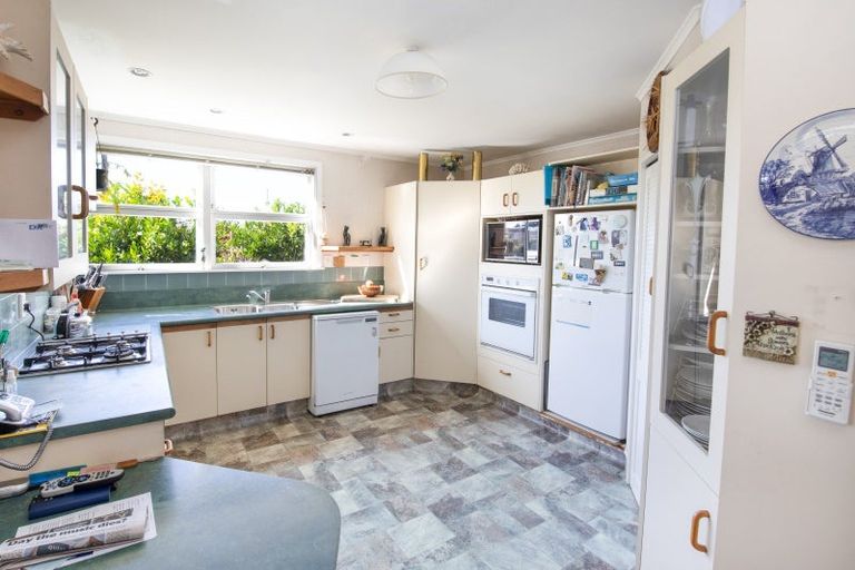 Photo of property in 4 Balmoral Street, Taradale, Napier, 4112