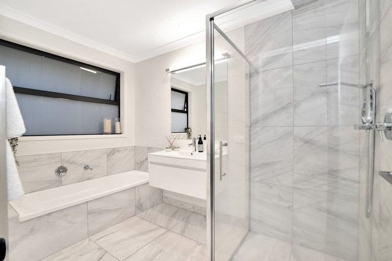 Photo of property in 9 Senecio Way, Papamoa Beach, Papamoa, 3118