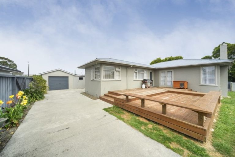 Photo of property in 235 Vogel Street, Roslyn, Palmerston North, 4414