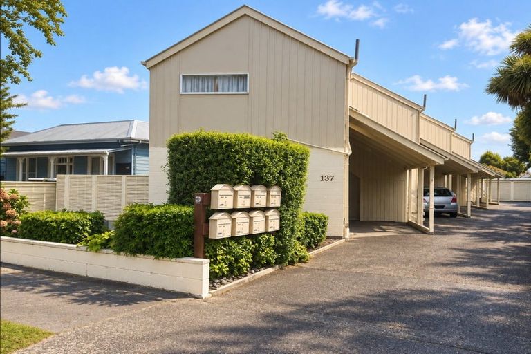 Photo of property in 2/137 Chester Street East, Christchurch Central, Christchurch, 8011