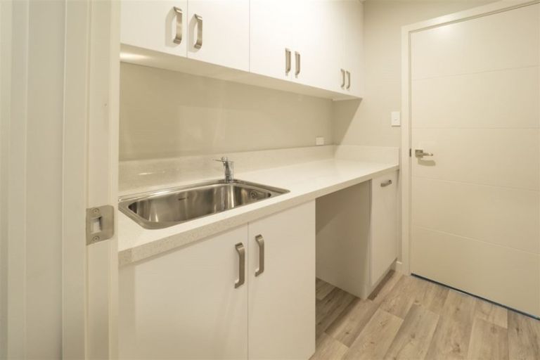 Photo of property in 93a Mcmurdo Street, Tinwald, Ashburton, 7700