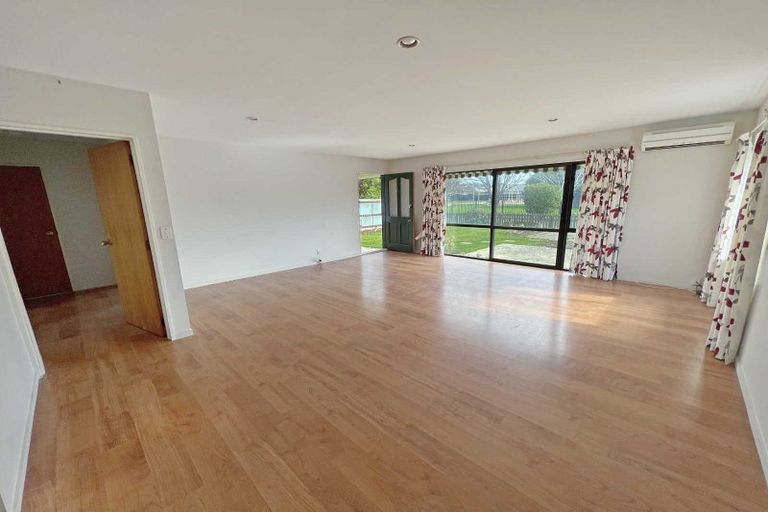 Photo of property in 4/5 Craven Street, Sockburn, Christchurch, 8042