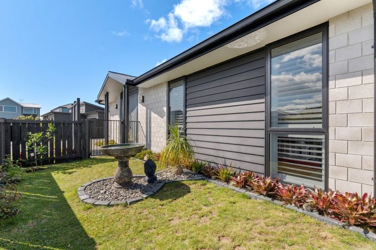Photo of property in 86 Franks Way, Papamoa Beach, Papamoa, 3118