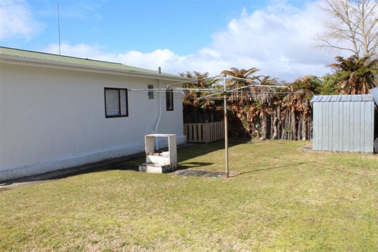 Photo of property in 105 Rangatira Drive, Mangakino, 3421