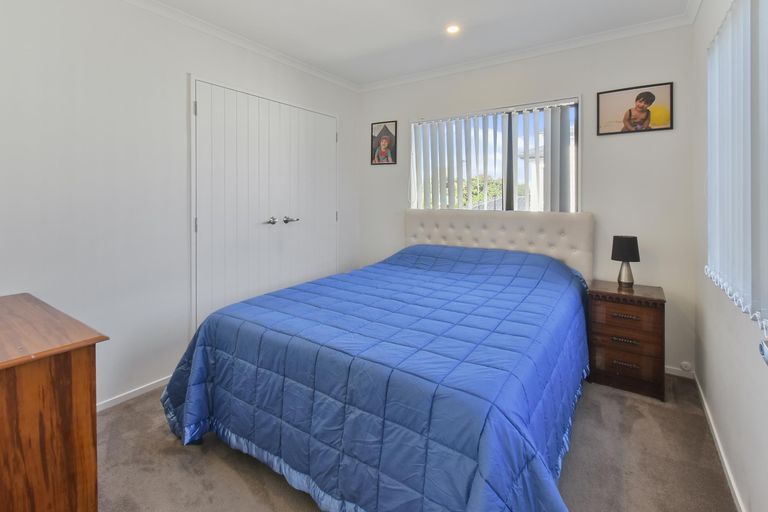 Photo of property in 118b Great South Road, Manurewa, Auckland, 2102