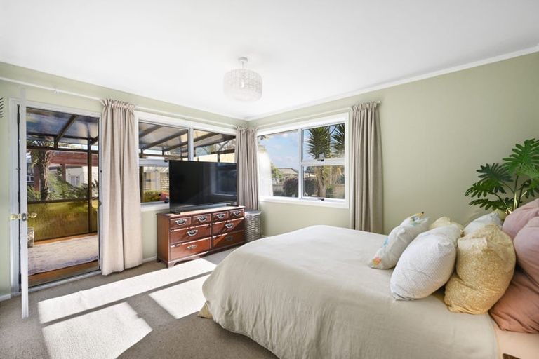 Photo of property in 19 Clematis Avenue, Pukete, Hamilton, 3200