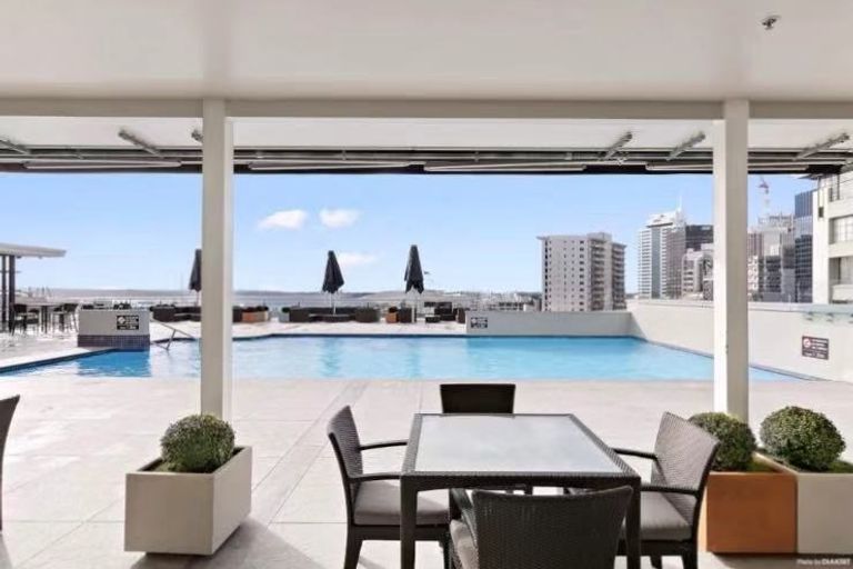 Photo of property in The Heritage Hotel Apartments, 317/35 Hobson Street, Auckland Central, Auckland, 1010