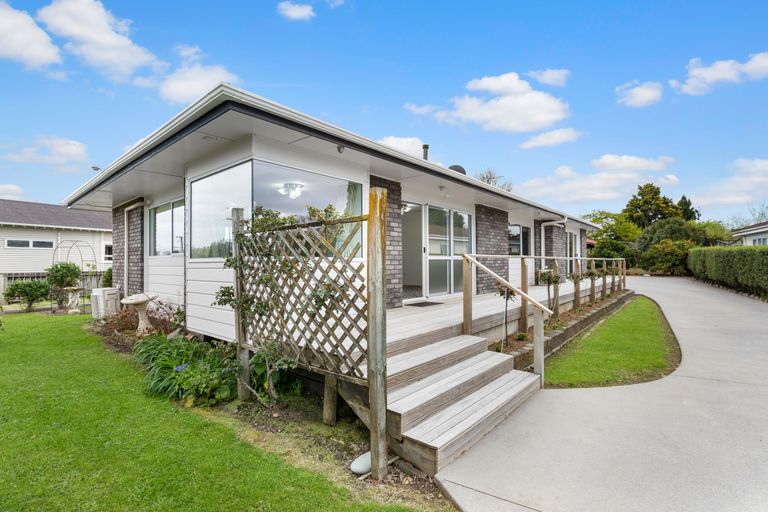 Photo of property in 32 Page Street, Morrinsville, 3300