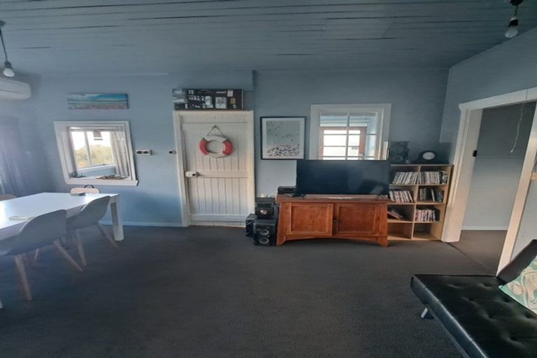 Photo of property in 12 Rata Street, Kaka Point, Balclutha, 9271