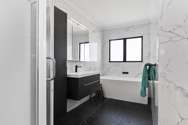 Photo of property in 16c Matai Street, Mount Maunganui, 3116