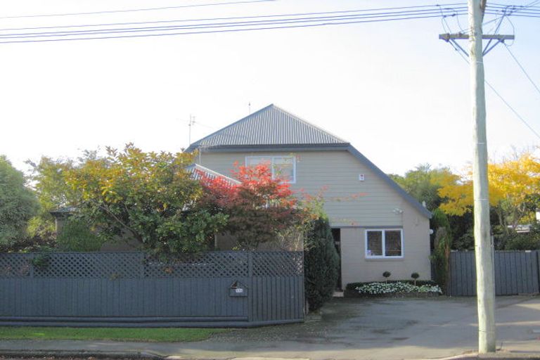 Photo of property in 11 Joyce Crescent, Ilam, Christchurch, 8041