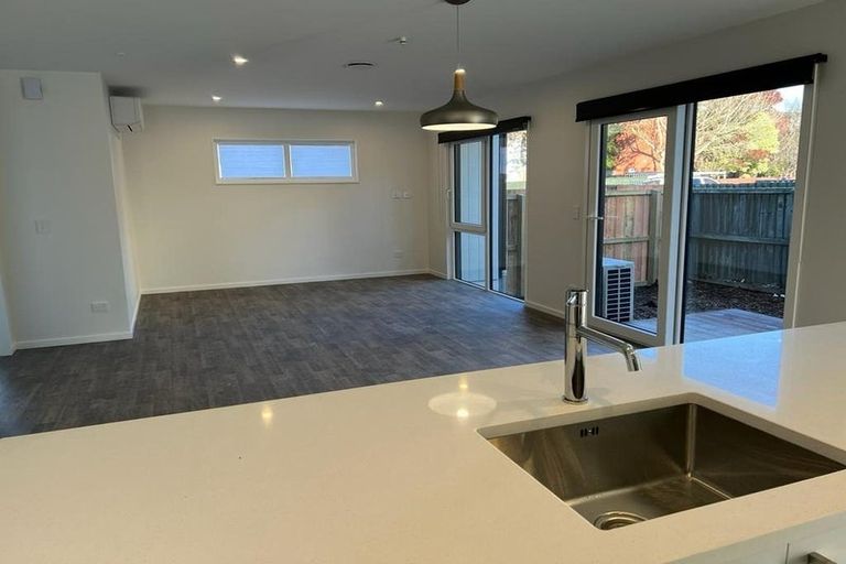 Photo of property in 46a Peverel Street, Riccarton, Christchurch, 8041