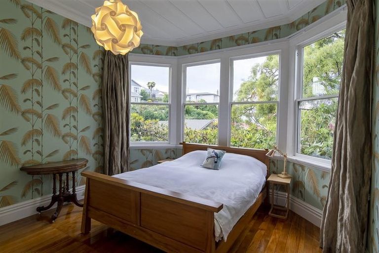 Photo of property in 12 Springhill Road, Mornington, Dunedin, 9011