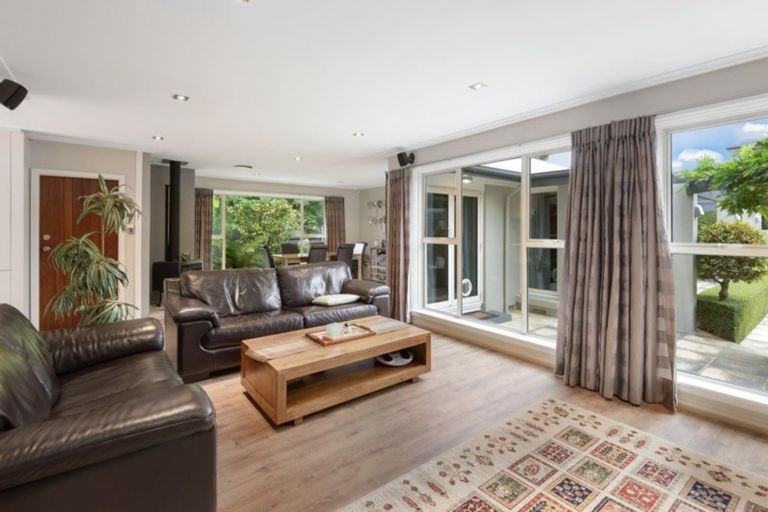 Photo of property in 4 Guinness Crescent, Ilam, Christchurch, 8041