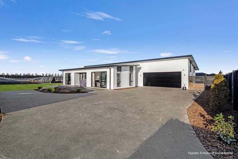 Photo of property in 15b Strowan Avenue, Elgin, Ashburton, 7700