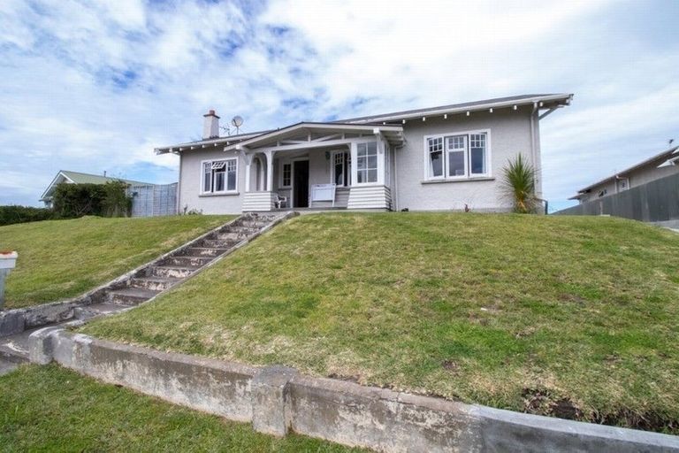 Photo of property in 37 Liffiton Street, Gonville, Whanganui, 4501