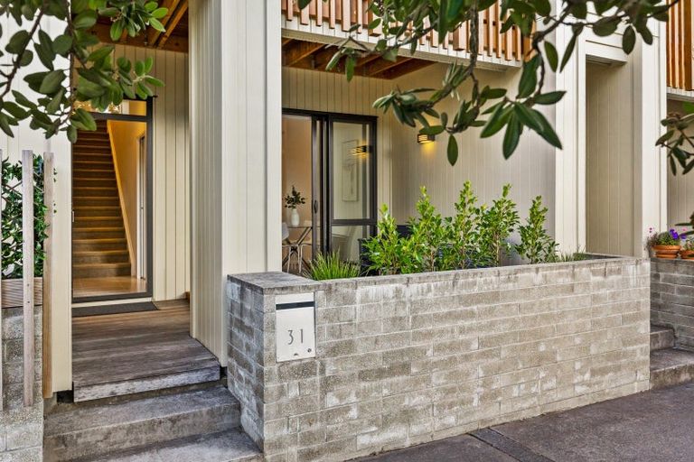 Photo of property in 31 De Havilland Road, Hobsonville, Auckland, 0618