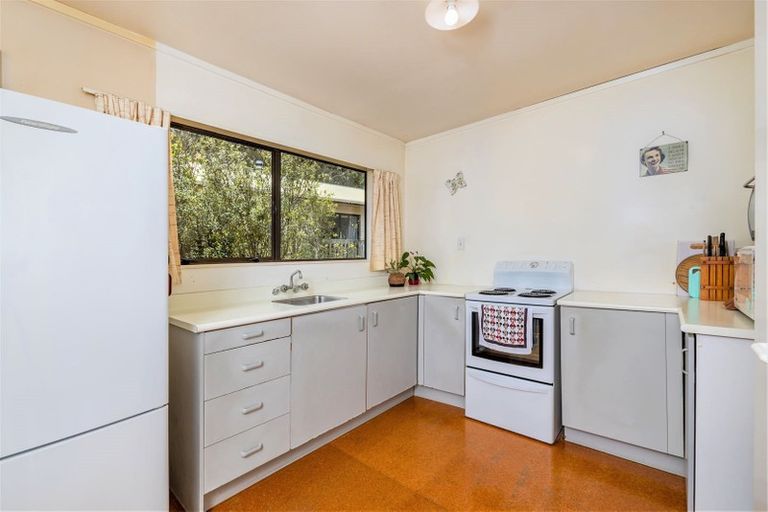 Photo of property in 5 Tuatahi Place, Kerikeri, 0230