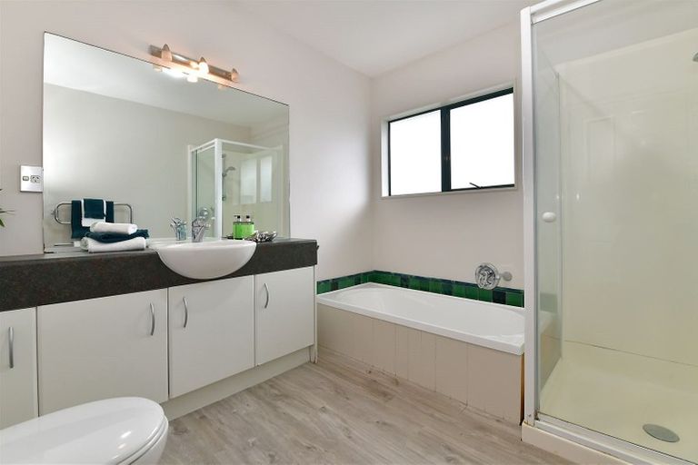 Photo of property in 108 Stanmore Bay Road, Stanmore Bay, Whangaparaoa, 0932