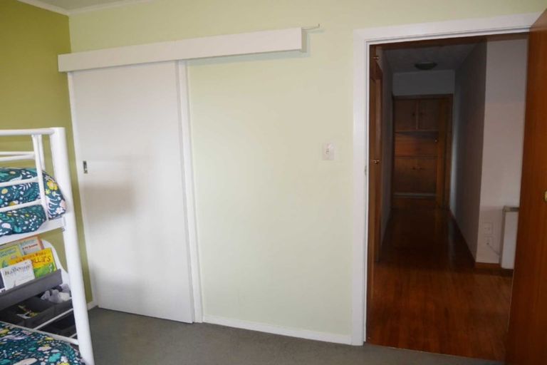Photo of property in 85 Oakhampton Street, Hornby, Christchurch, 8042