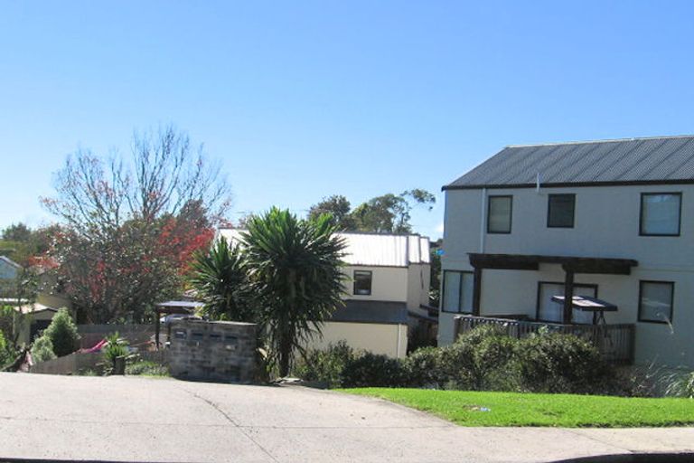 Photo of property in 28h Glenorchy Street, Glen Eden, Auckland, 0602