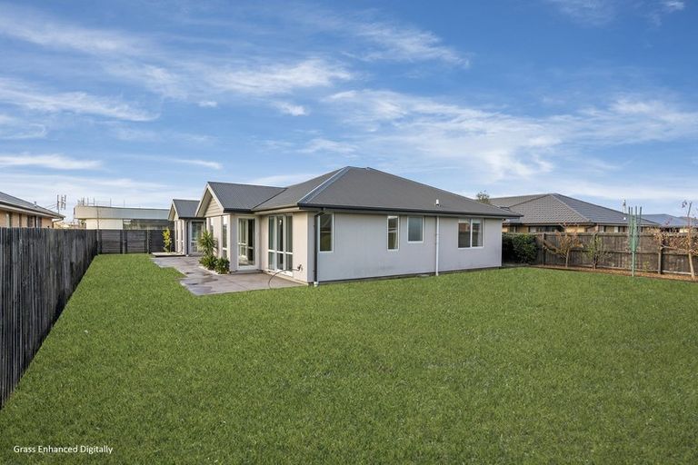 Photo of property in 4 Andesite Drive, Rolleston, 7614