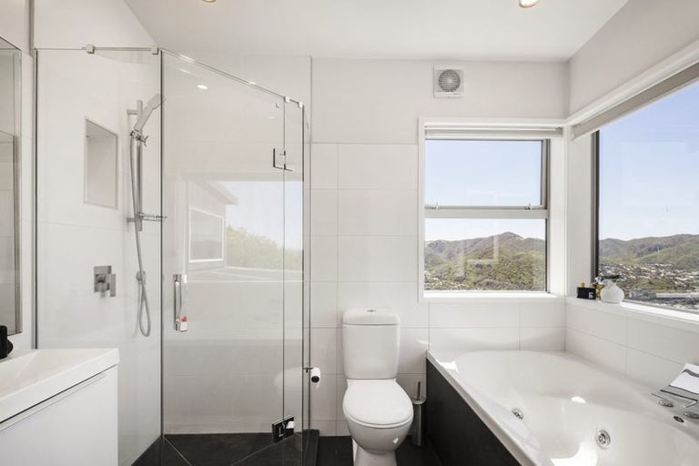 Photo of property in 120 Weld Street, Wadestown, Wellington, 6012