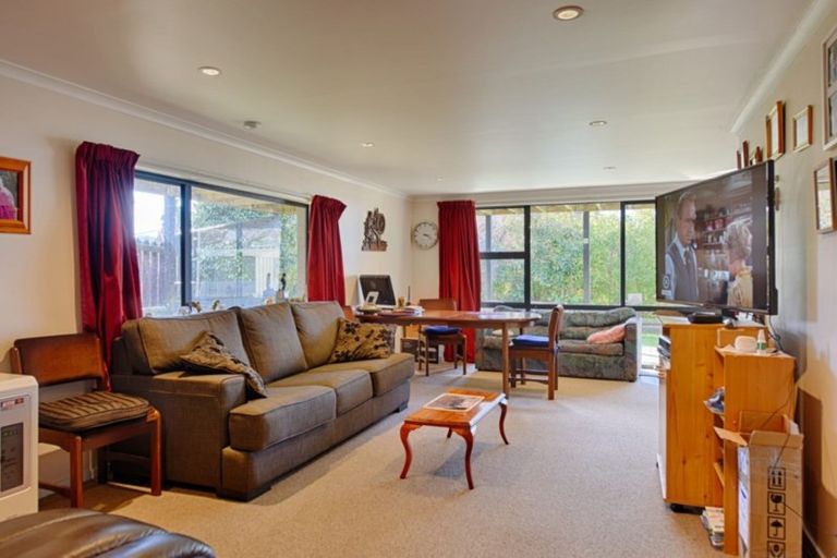 Photo of property in 17 Arawa Street, Gore, 9710