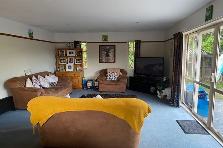 Photo of property in 85c Middlepark Road, Sockburn, Christchurch, 8042