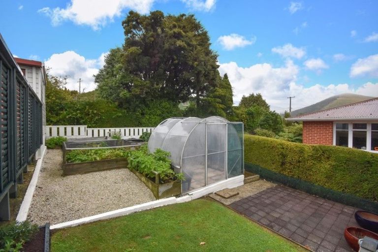 Photo of property in 37 Bryant Street, Kenmure, Dunedin, 9011