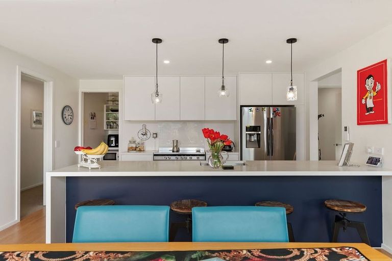 Photo of property in 2 Caithness Court, Jacks Point, Queenstown, 9371