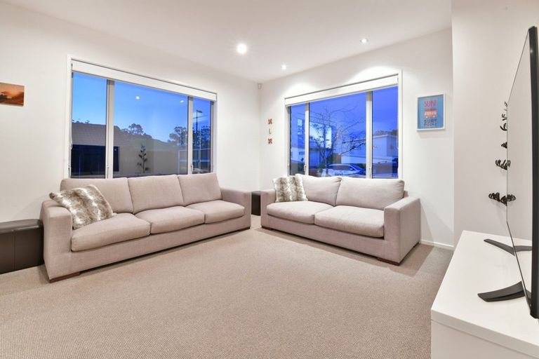 Photo of property in 12 Blackwood Road, Silverdale, 0932