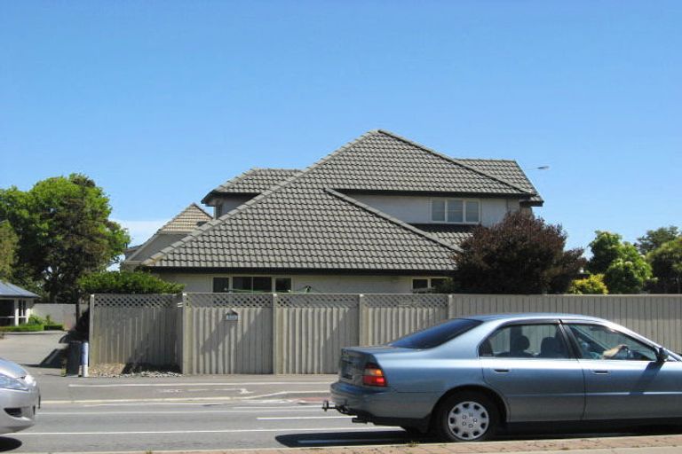 Photo of property in 173 Memorial Avenue, Burnside, Christchurch, 8053