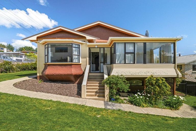 Photo of property in 23 Clyde Street, Kinmont Park, Mosgiel, 9024