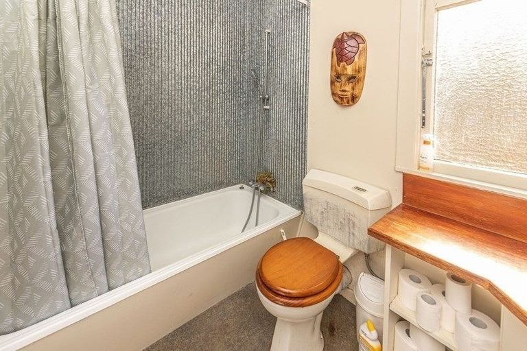 Photo of property in 19 Nikau Street, Tawhero, Whanganui, 4501