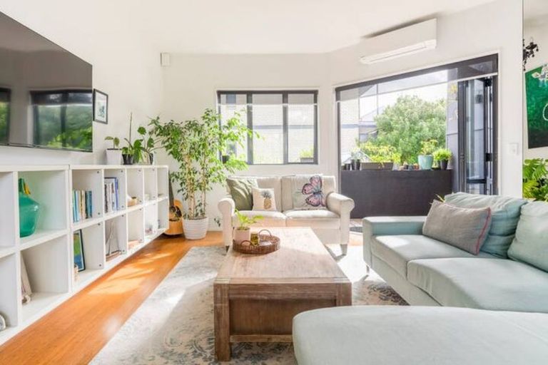 Photo of property in 3/4 Fitzroy Street, Ponsonby, Auckland, 1021