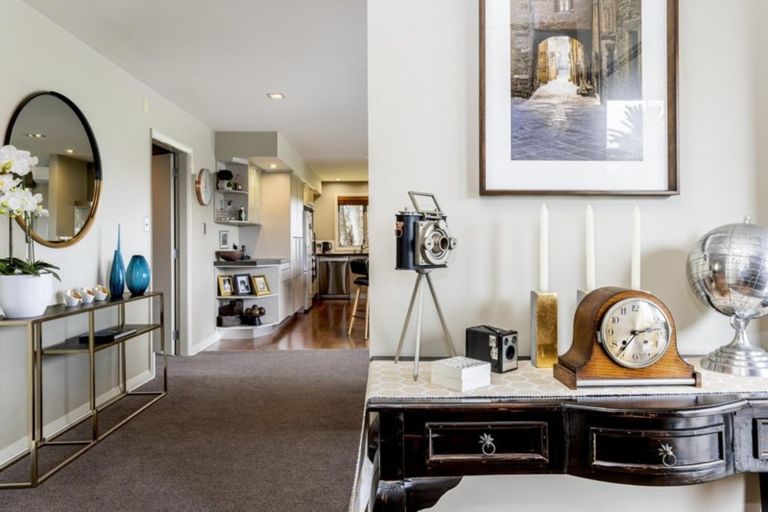 Photo of property in 34b Crescent Road, Otumoetai, Tauranga, 3110