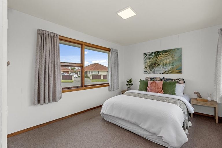 Photo of property in 26 Royleen Street, Casebrook, Christchurch, 8051