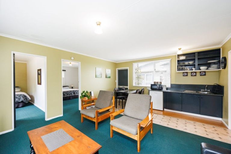 Photo of property in 204 Kawakawa Road, Feilding, 4775