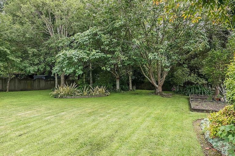 Photo of property in 165 Raumati Road, Raumati Beach, Paraparaumu, 5032