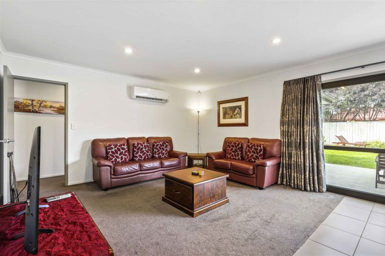 Photo of property in 41 Cumberland Drive, Flagstaff, Hamilton, 3210